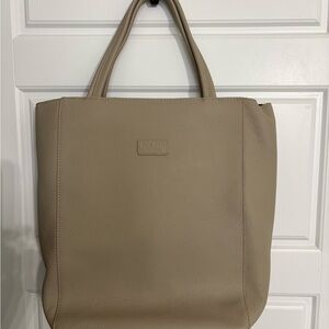 Elegant Beige Tote Bag